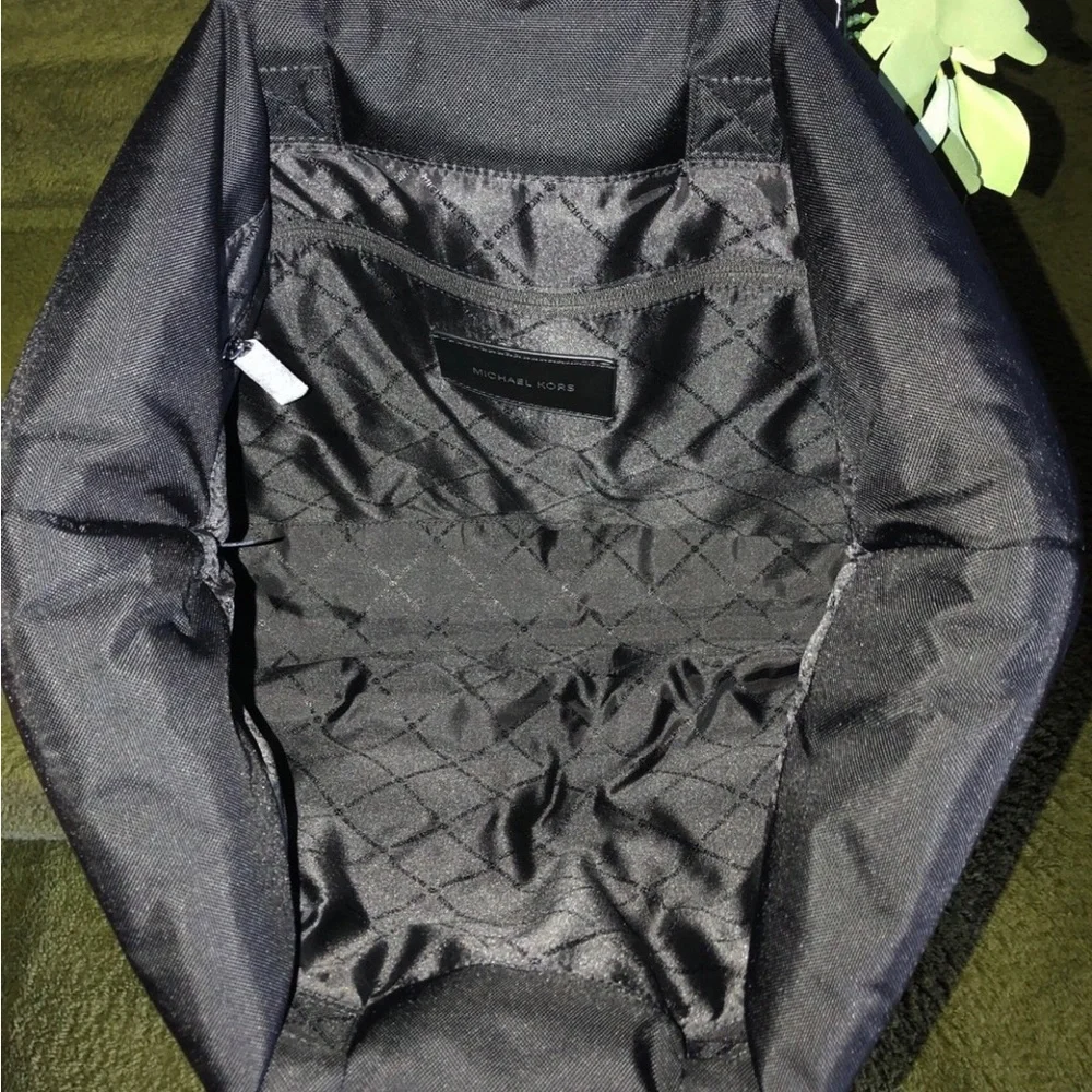 Michael Kors Kent Black Tote